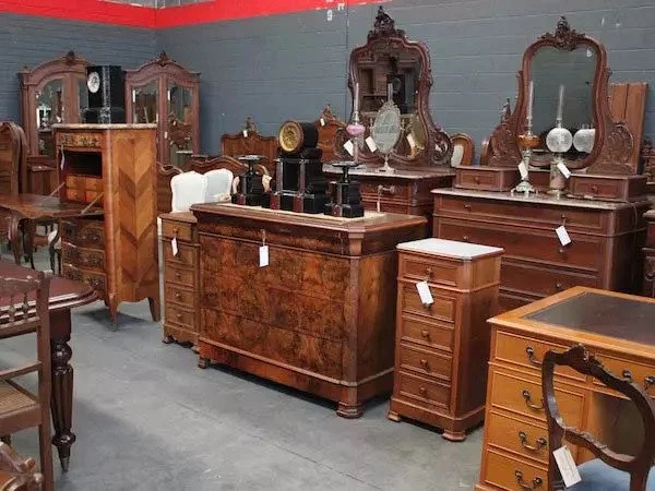 Fragile Items and Antique Removals