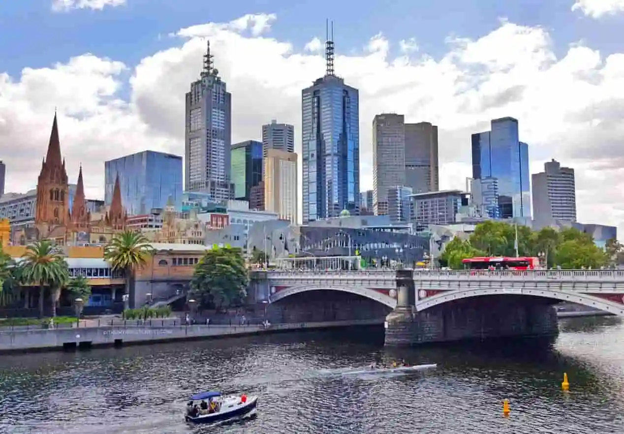 Moving to Melbourne for Good? Here's Golden Advice